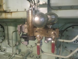 Alpha Lubricator Changing